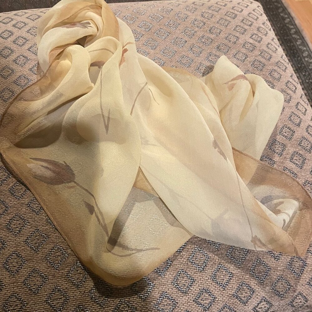 Ellen Tracy 100% silk gold floral print long scarf